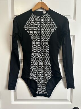 Coolibar Escalante Black & White Long-Sleeve Zip-Front Women's One-Piece